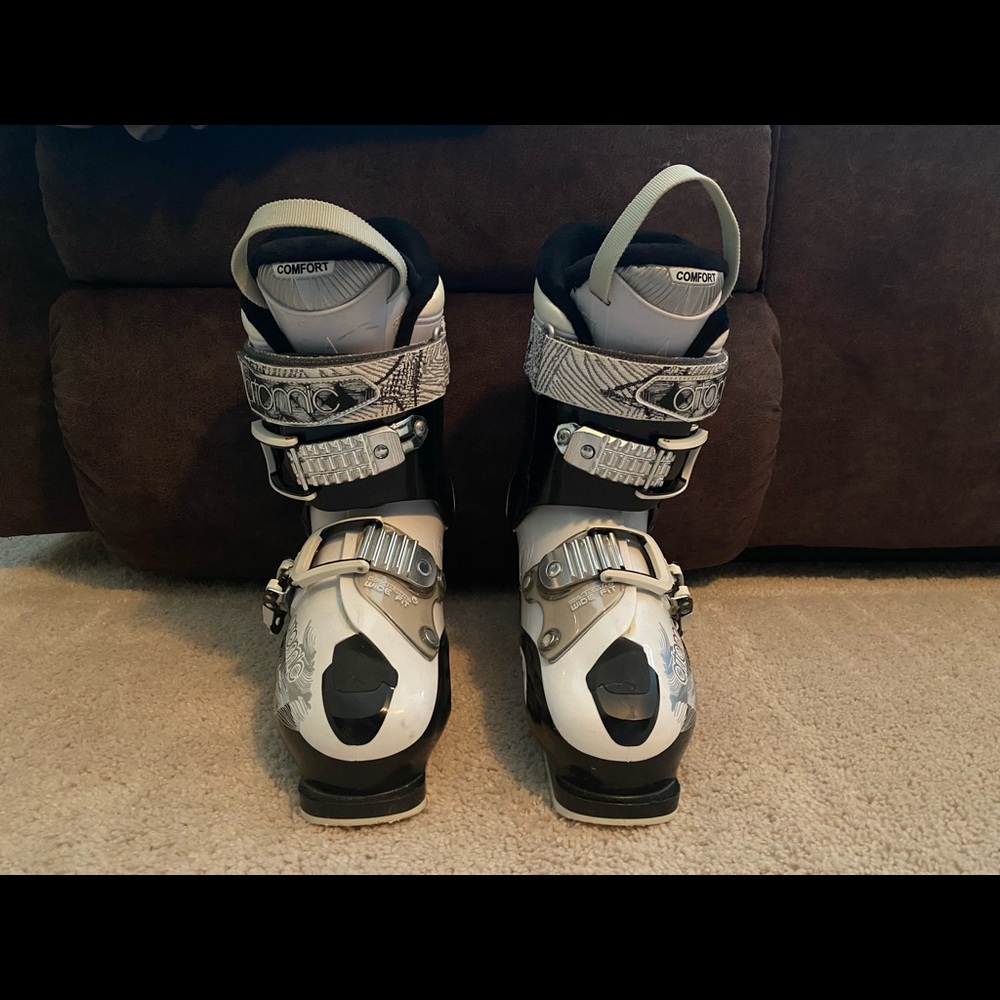Atomic 2 Strap Ski Boots